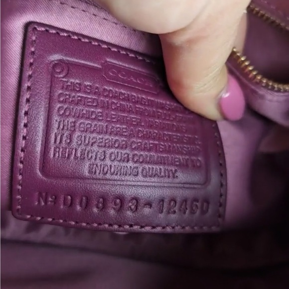 COACH 12450 Hampton Lindsey Leather Plum Flap Turnlock Clutch Charm Wrist Strap - Picture 12 of 12